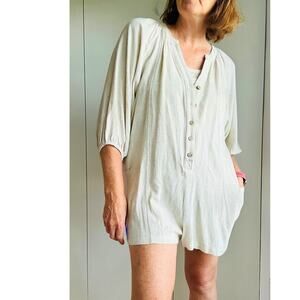 day + moon Linen Womens Short Romper Size Small Comy Casual Neutral Boho Hippie